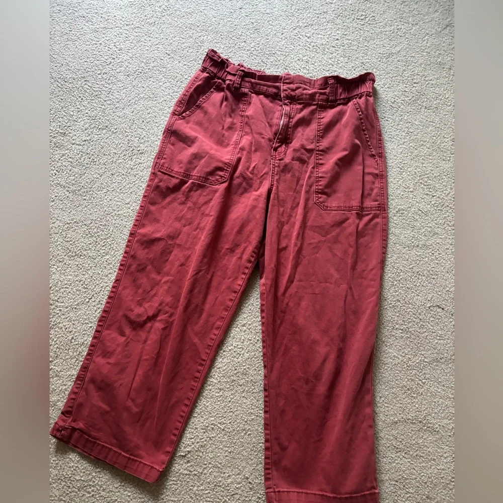 Red paper bag pants - Picture 3 of 3